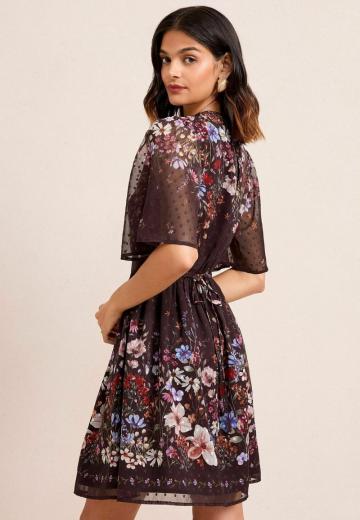 Короткое платье