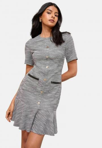 Короткое платье