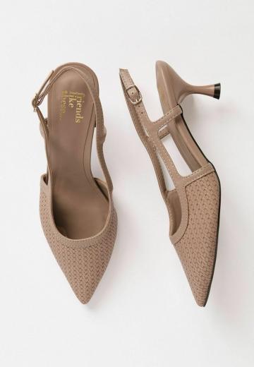 Туфли с ремешком