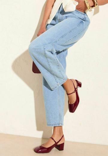 Туфли с ремешком