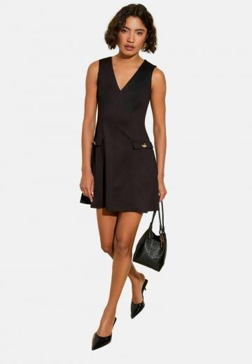 Короткое платье