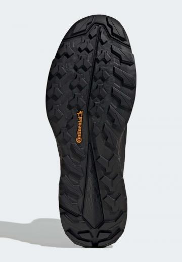 Походные ботинки