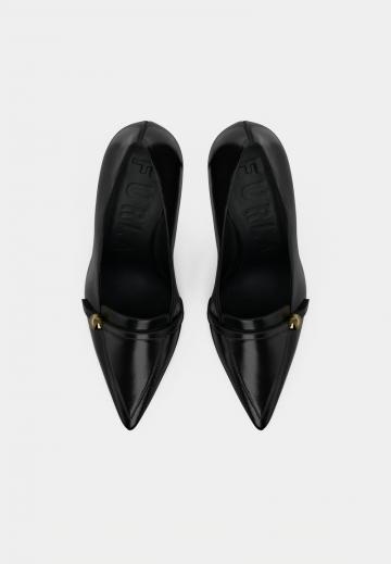 Туфли на высоком каблуке