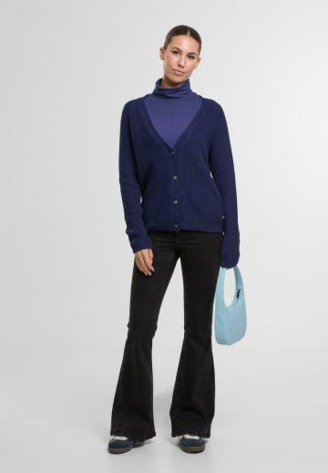 Вязаная кофта