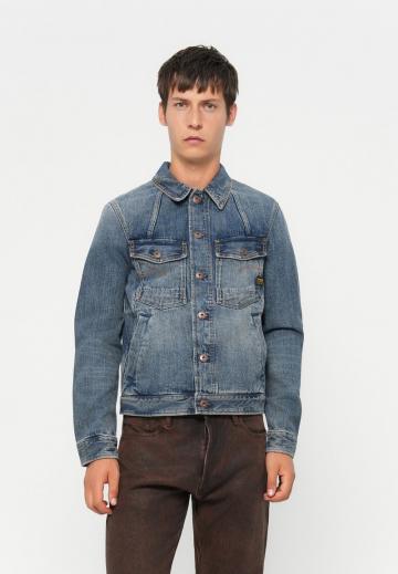 Джинсовая куртка