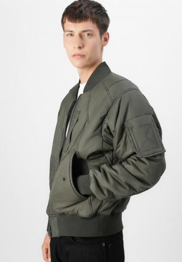 Куртка бомбер