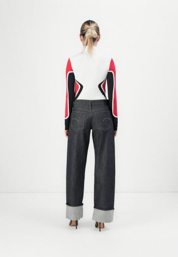 Свободные джинсы