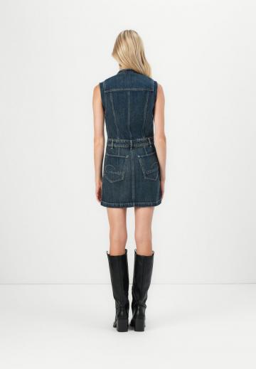 Джинсовая жилетка