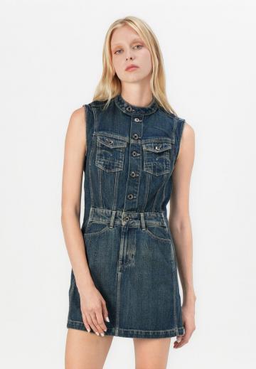 Джинсовая жилетка