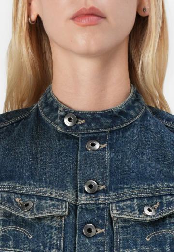 Джинсовая жилетка