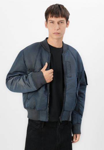 Куртка бомбер