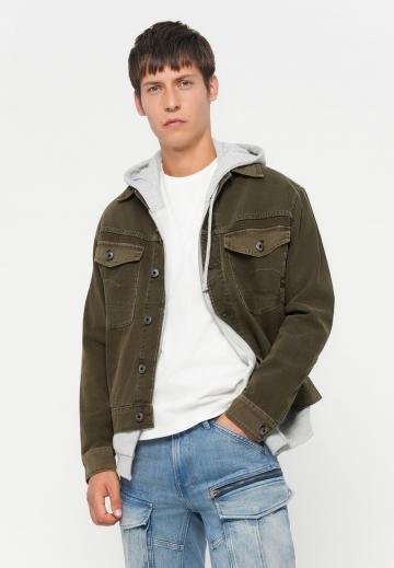 Брюки с накладными карманами