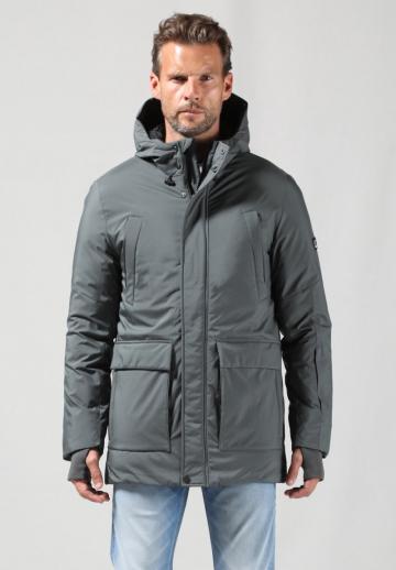 Зимняя куртка