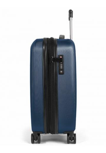 Чемодан на колесах