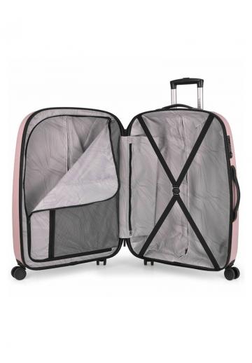 Чемодан на колесах