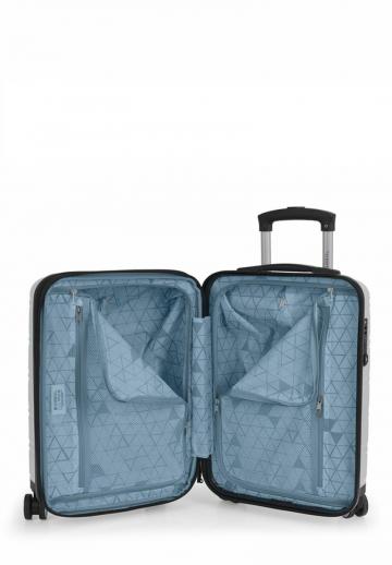 Чемодан на колесах