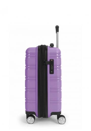 Чемодан на колесах