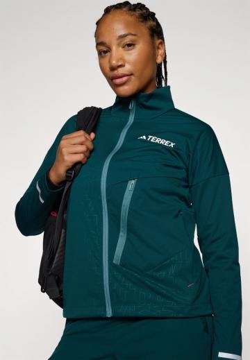 Спортивная куртка