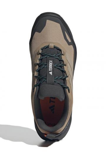 Походные кроссовки