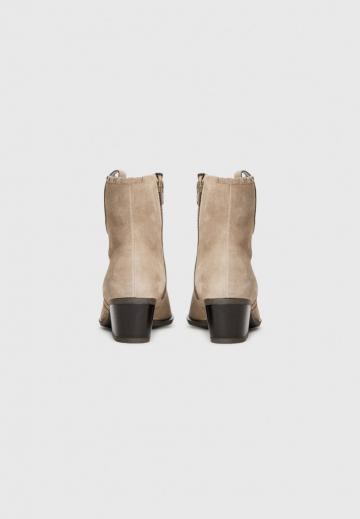 Ковбойские сапоги