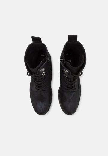 Широкие сапоги