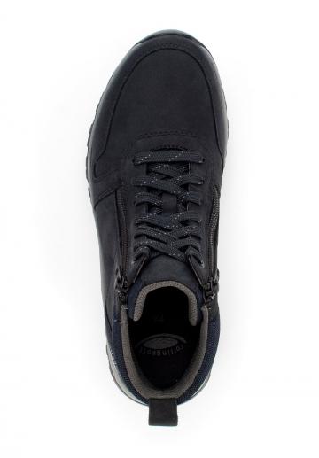 Ботинки на шнуровке