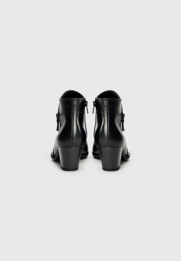 Широкие сапоги