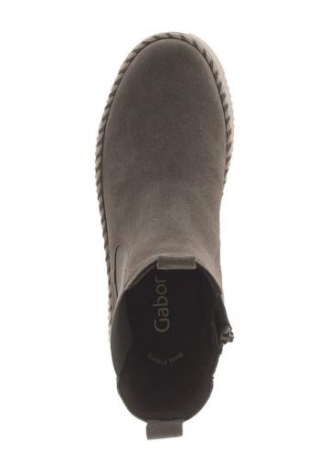 Сапожки на танкетке