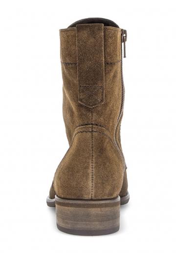 Ботинки на шнуровке