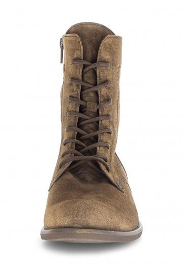 Ботинки на шнуровке