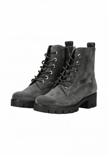 Ботинки на шнуровке