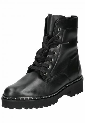 Ботинки на шнуровке