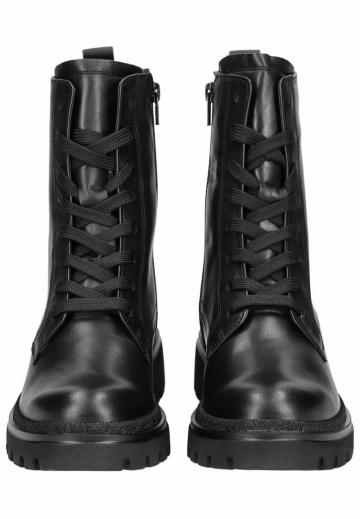 Ботинки на шнуровке