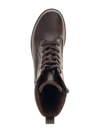 Ботинки на шнуровке