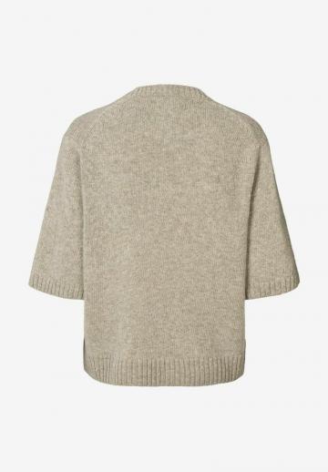 Пуловер с рукавом три четверти