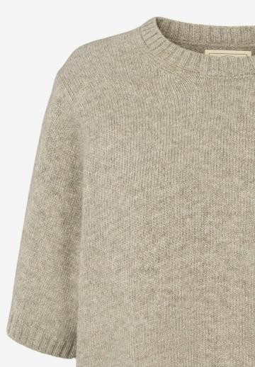 Пуловер с рукавом три четверти