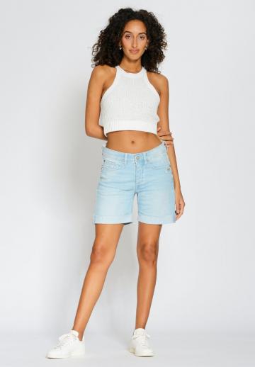 Джинсовые шорты