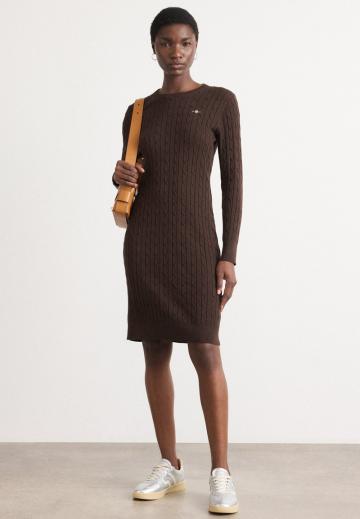 Платье футляр