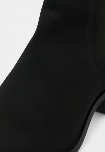 Ботинки челси