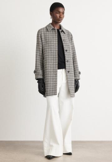 Короткое пальто