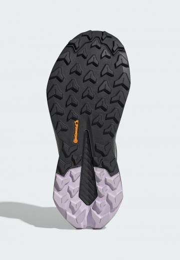 Походная обувь