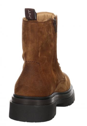 Ботинки на шнуровке