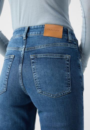 Клешеные брюки