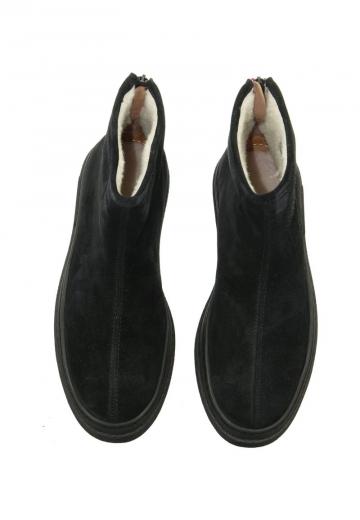 Зимние ботинки