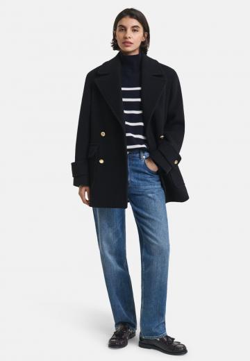 Пуловер в полоску