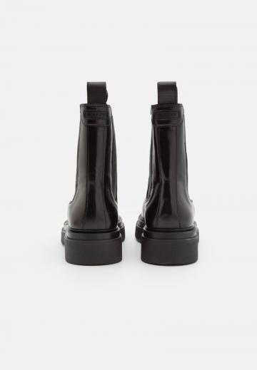 Полусапожки