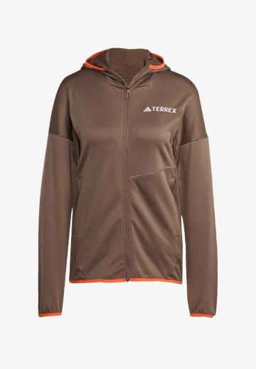 Спортивная толстовка