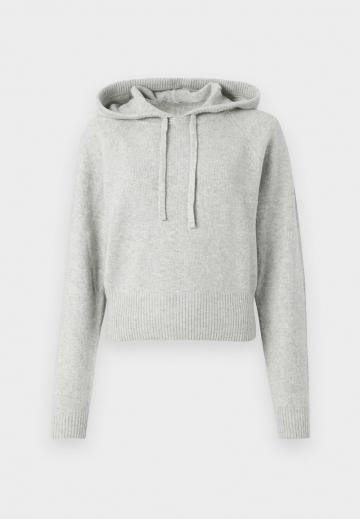 Пуловер с капюшоном