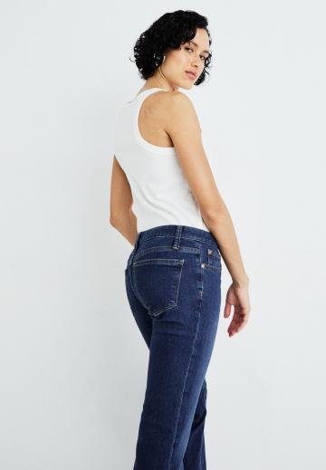 Клешеные джинсы