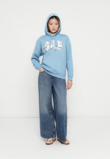 Пуловер с капюшоном